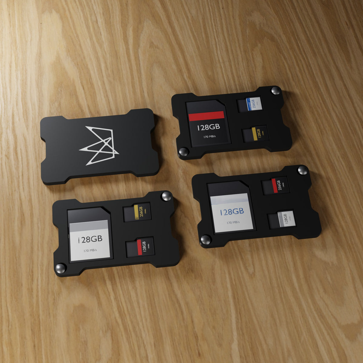 Pack plaques iki : cover au logo + 1 SD + 2 microSD, 1 SD + 2 microSD, 1 SD + 2 microSD